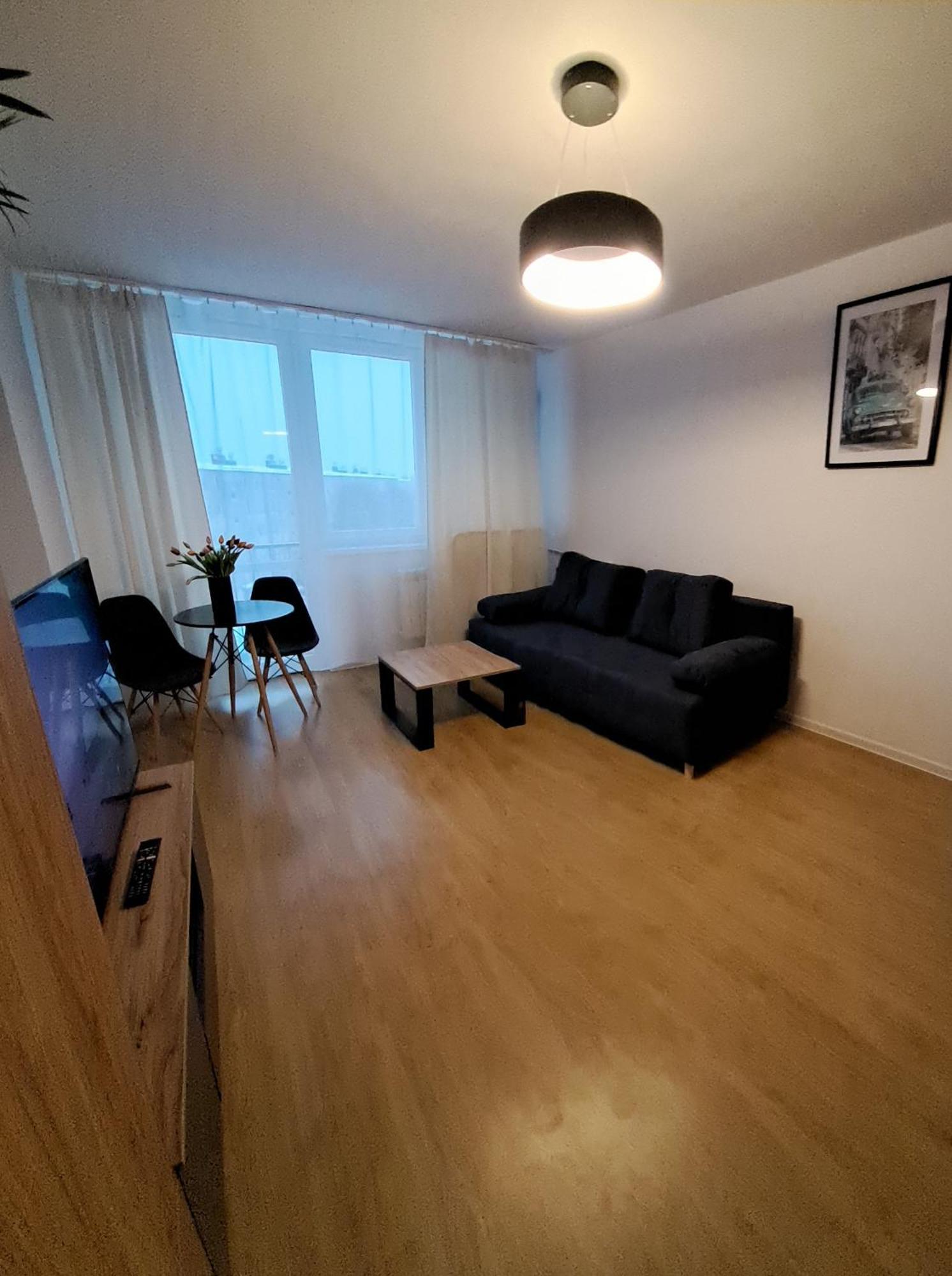 Kawalerka 28M Salon Z Kuchnia Centrum Nowy Sącz Exteriér fotografie